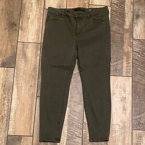 Liverpool Women’s Olive The Hugger Angle Skinny Jeans